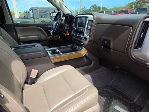 Used 2018 GMC Sierra 1500 SLT image 9