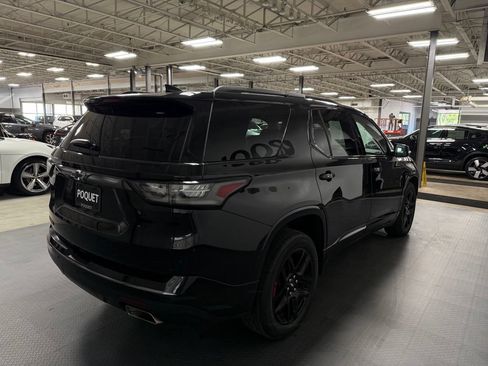 Used 2020 Chevrolet Traverse Premier w/ Redline Edition AWD/4WD image 4