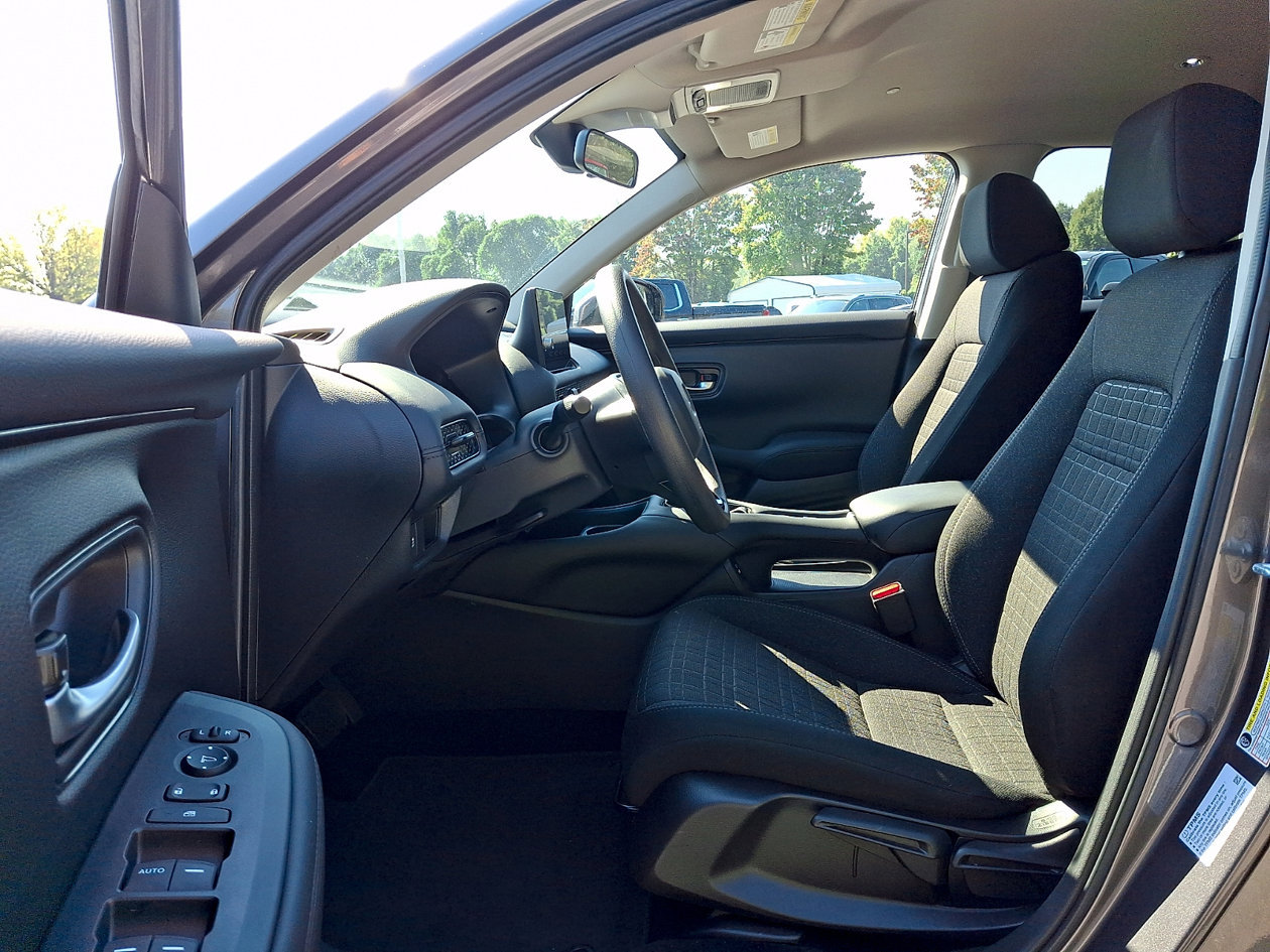 Used 2026 Honda HR-V LX image 13