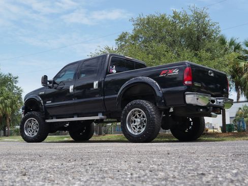 Used 2006 Ford F250 Lariat AWD/4WD image 11