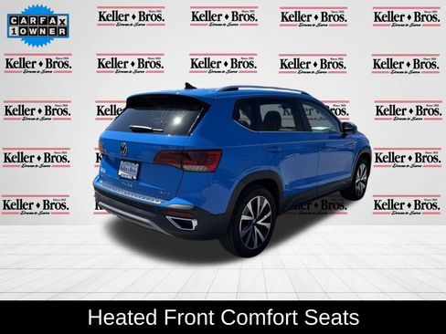 Used 2023 Volkswagen Taos SE w/ Panoramic Sunroof Package AWD/4WD image 7