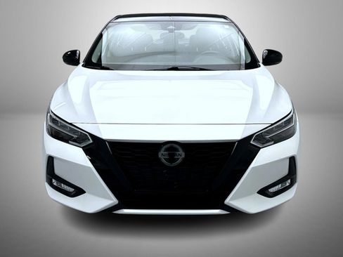 Certified 2023 Nissan Sentra SR w/ Midnight Edition Package FWD image 2