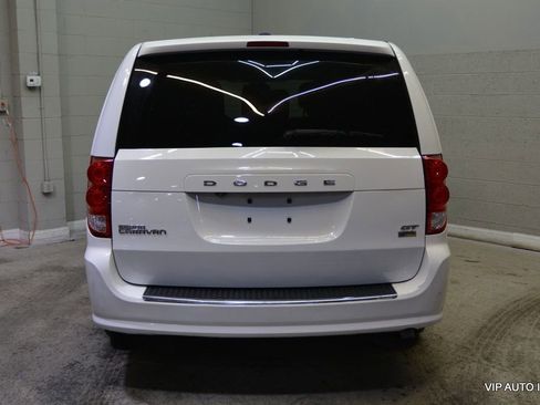 Used 2019 Dodge Grand Caravan GT image 6