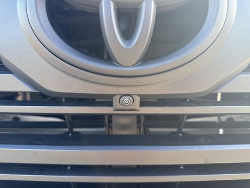 Used 2024 Toyota Tundra Limited image 4