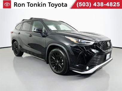 Certified 2025 Toyota Highlander XSE