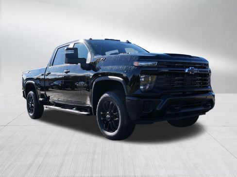 New 2026 Chevrolet Silverado 2500 Custom w/ Custom Value Package image 10