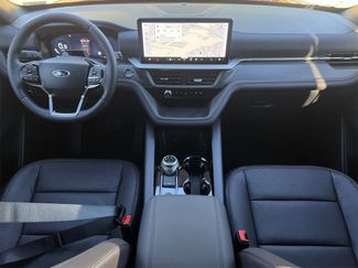 New 2026 Ford Explorer Platinum video 2