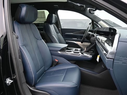 New 2025 Cadillac Escalade IQ Luxury 2 image 13