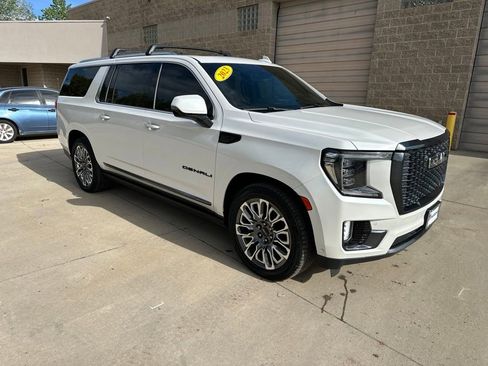 Certified 2023 GMC Yukon XL Denali Ultimate AWD/4WD image 42