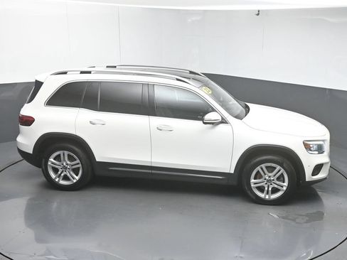Used 2022 Mercedes-Benz GLB 250 4MATIC image 51