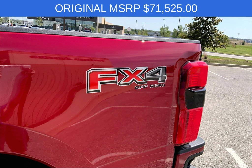 Used 2024 Ford F250 Lariat w/ Sport Appearance Package AWD/4WD image 30