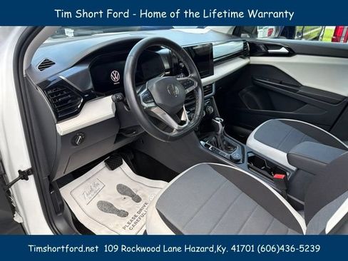 Used 2025 Volkswagen Taos S AWD/4WD image 8