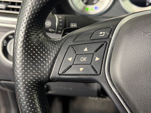 Used 2015 Mercedes-Benz E 350 Sedan image 14
