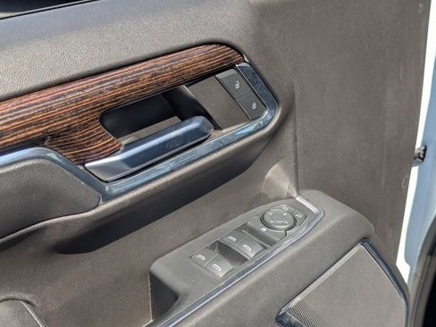 Used 2023 GMC Sierra 1500 Elevation w/ X31 Off-Road Package image 16