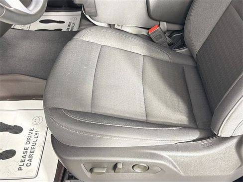 Used 2025 GMC Sierra 2500 SLE image 17