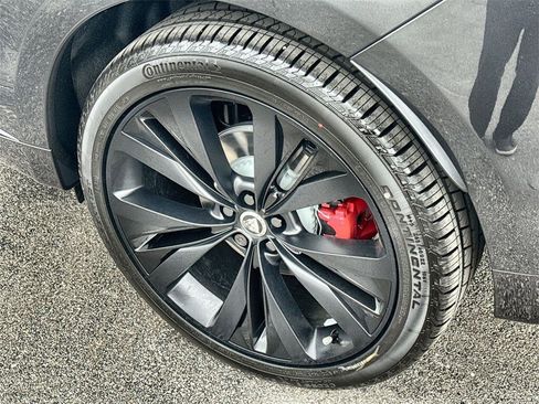 New 2026 Jaguar F-PACE R-Dynamic S image 11