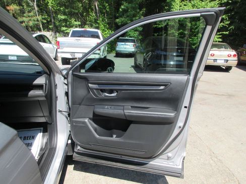 Used 2023 Honda CR-V LX image 16