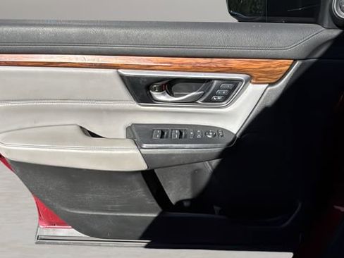 Used 2022 Honda CR-V EX-L image 17
