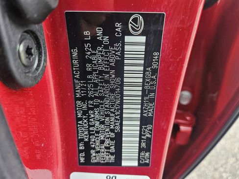 Used 2022 Lexus ES 300h w/ Luxury Package image 31