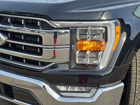 Used 2023 Ford F150 Lariat w/ Max Trailer Tow Package image 33