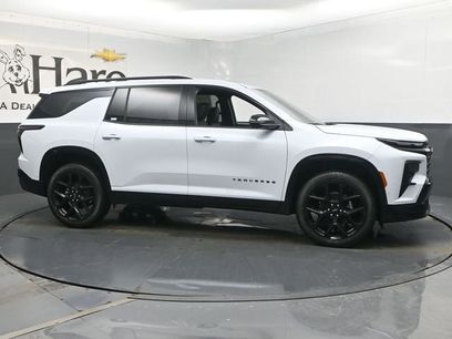 New 2026 Chevrolet Traverse RS w/ LPO, Floor Liner Package