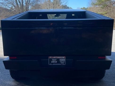 Used 2025 Tesla Cybertruck 2WD Crew Cab image 7