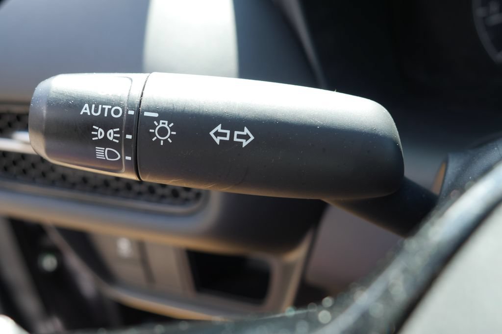Used 2025 Honda HR-V EX-L image 14