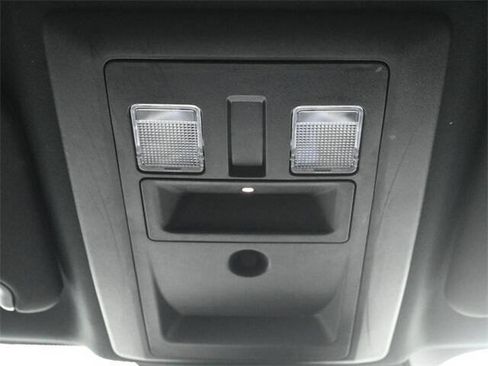 Used 2022 RAM 1500 Classic Warlock w/ Electronics Group image 15