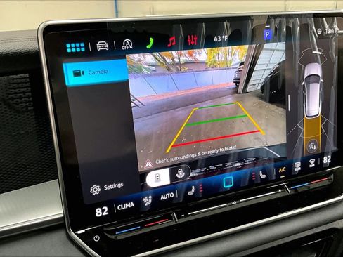 New 2026 Volkswagen Tiguan SE image 20