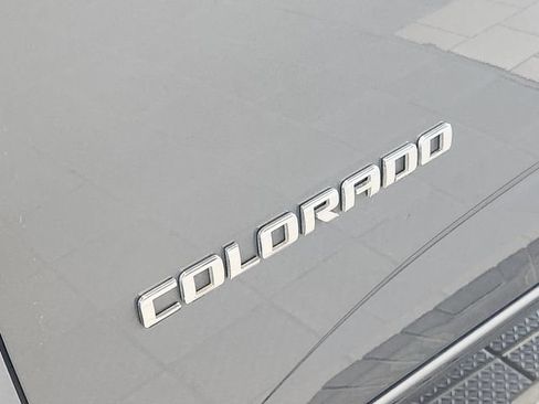 Used 2019 Chevrolet Colorado Z71 RWD image 9