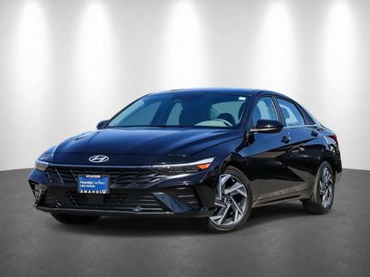 Used 2025 Hyundai Elantra SEL
