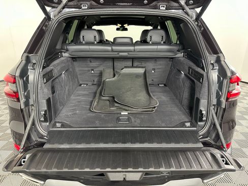 Used 2023 BMW X5 xDrive40i w/ Premium Package image 29