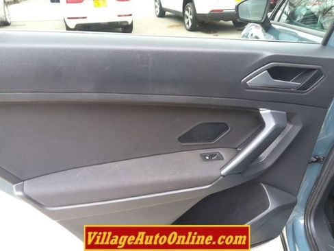Used 2019 Volkswagen Tiguan S image 25