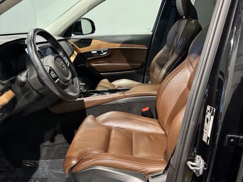 Used 2019 Volvo XC90 T6 Inscription w/ Advanced Package AWD/4WD image 12