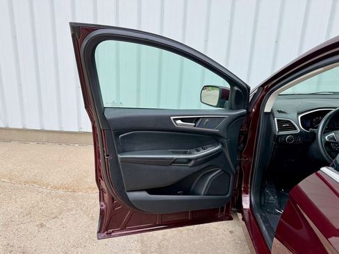 Used 2021 Ford Edge SEL w/ Convenience Package AWD/4WD image 14