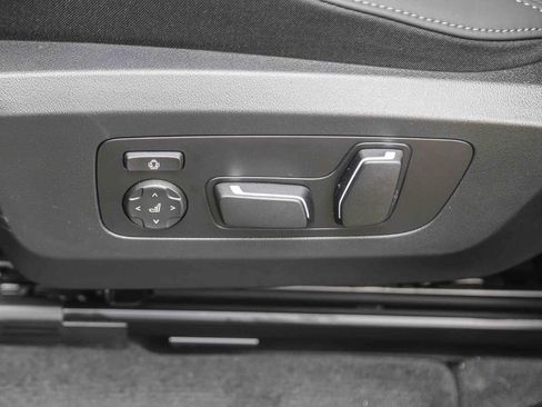 New 2026 BMW X3 xDrive30i w/ M Sport Package AWD/4WD image 19