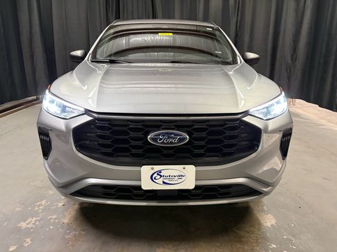 Used 2024 Ford Escape ST-Line AWD/4WD image 2