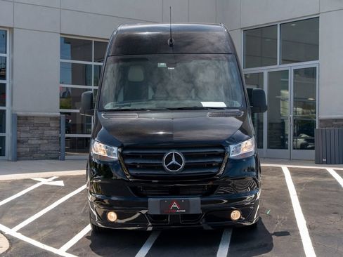 Used 2019 Mercedes-Benz Sprinter 170 image 5