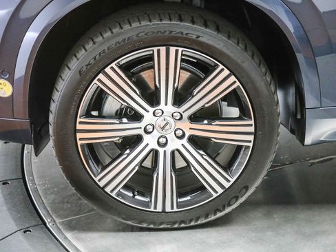Used 2023 Volvo XC90 T8 Plus AWD/4WD image 9