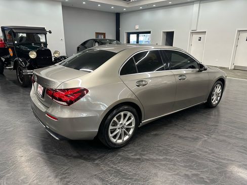 Used 2019 Mercedes-Benz A 220 4MATIC image 6