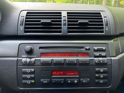 Used 2002 BMW M3 Convertible image 10