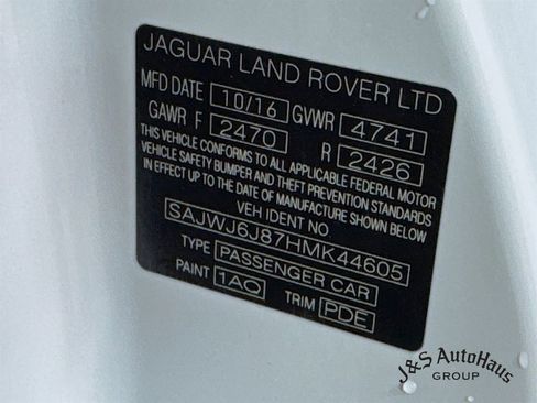 Used 2017 Jaguar F-TYPE SVR image 41