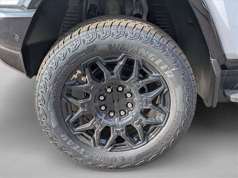 New 2026 GMC Hummer EV SUV AWD/4WD image 10