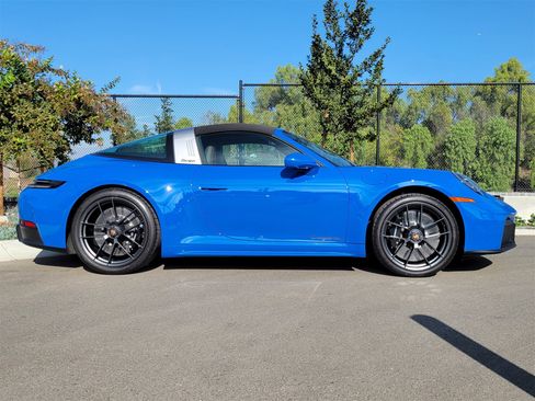 Certified 2025 Porsche 911 Targa 4 GTS image 8