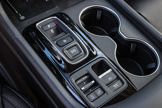New 2026 Honda Pilot Touring image 18
