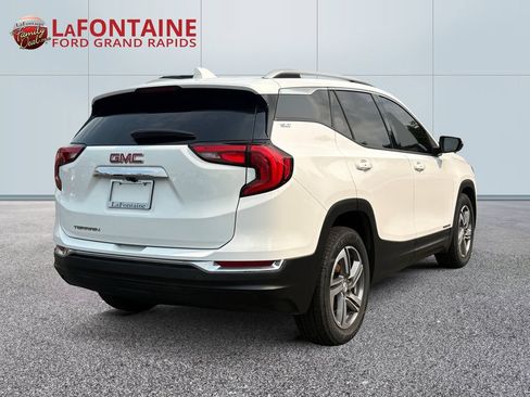 Used 2020 GMC Terrain SLT FWD image 7