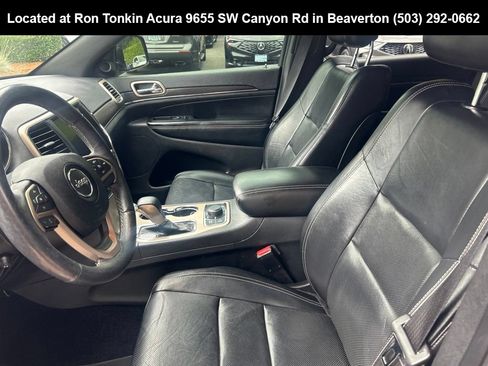 Used 2017 Jeep Grand Cherokee Limited w/ Luxury Group II AWD/4WD image 8