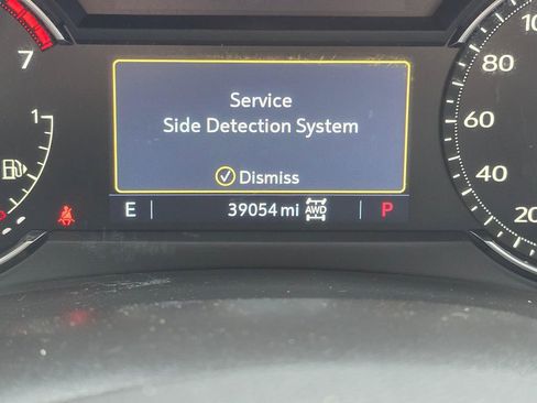 Certified 2023 Cadillac XT4 Premium Luxury w/ Driver Assist Package image 27