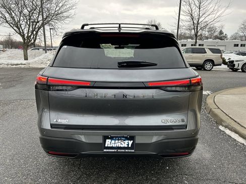 New 2026 INFINITI QX60 Sport w/ Dark Cargo Package image 7