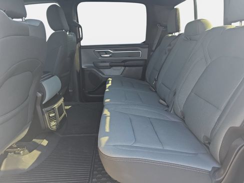 Used 2022 RAM 1500 Big Horn AWD/4WD image 13